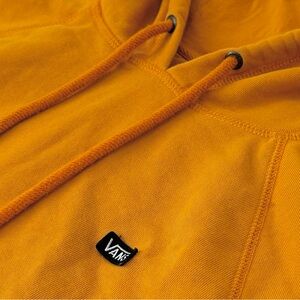 VANS® MEN'S "VERSA PULLOVER HOODIE".